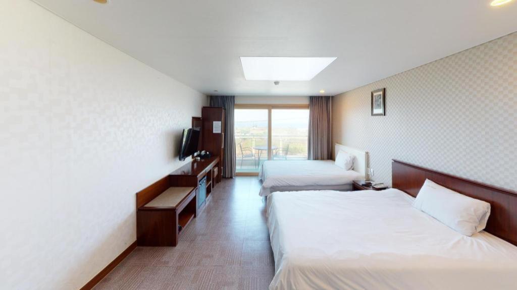 Sea View Hotel Чеджудо Экстерьер фото