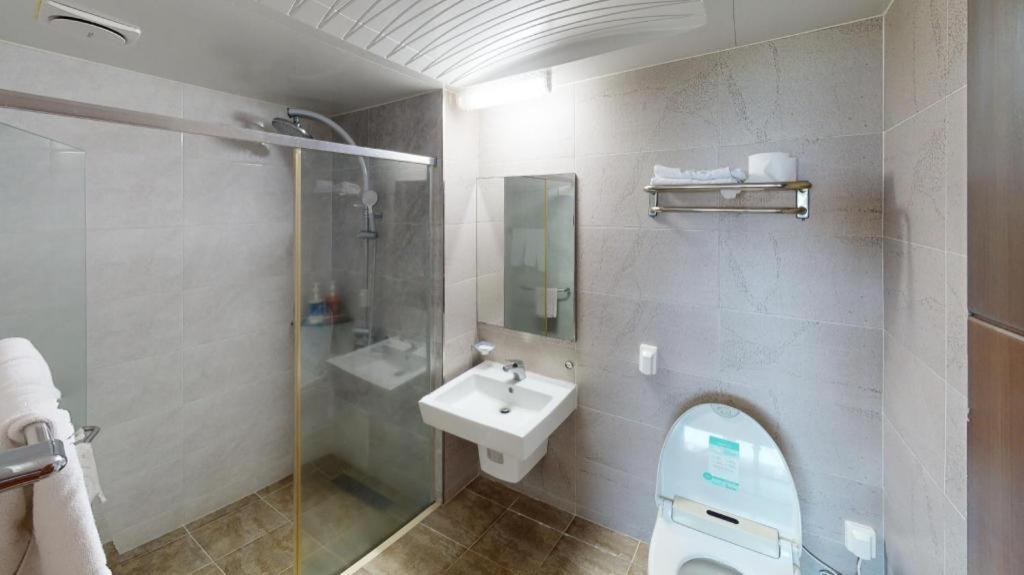 Sea View Hotel Чеджудо Экстерьер фото