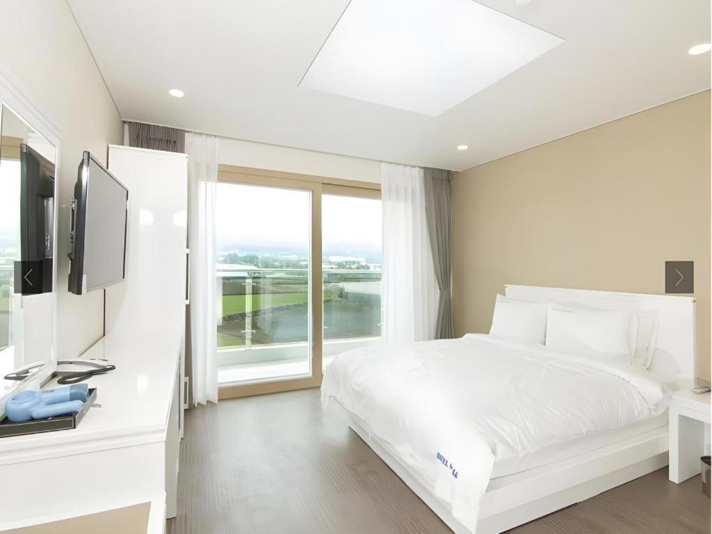 Sea View Hotel Чеджудо Экстерьер фото